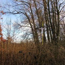 Kříž na okraji Rovenska u Rakovce