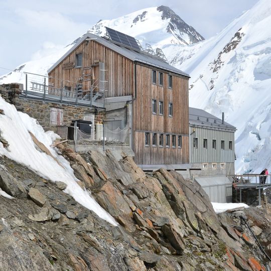 Hollandia Hut