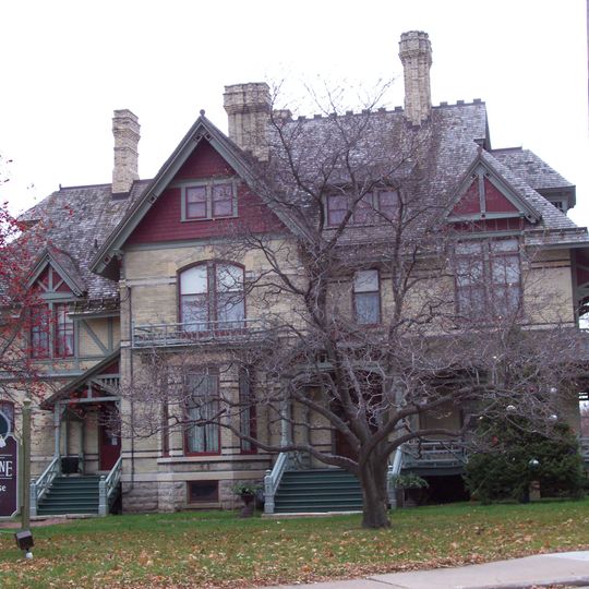 Hearthstone Historic House Museum