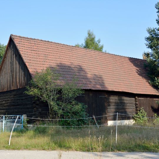 Schrotholzscheune