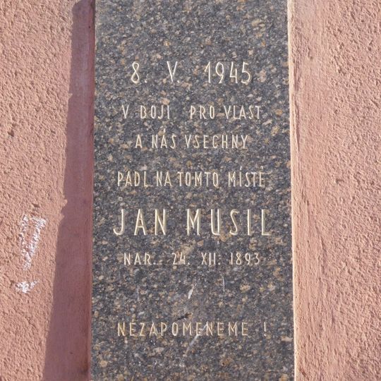 Pamětní deska Jana Musila v Hybernské ulici v Praze
