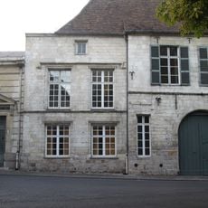 Maison canoniale, 14 place de la Préfecture