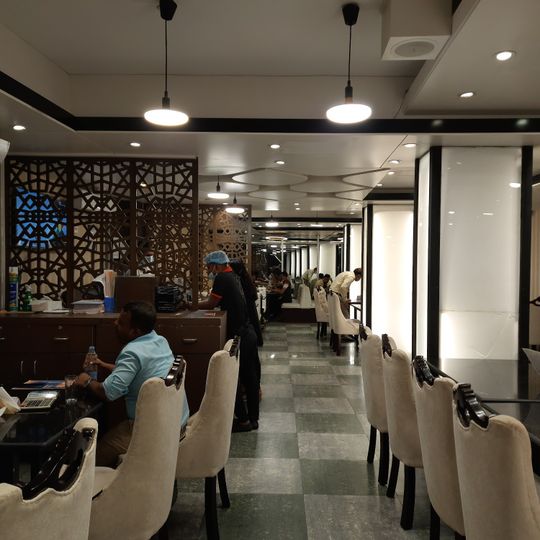 Sultan's Dine