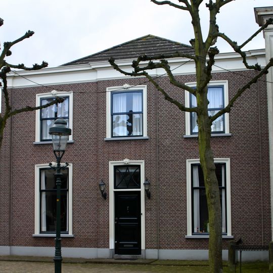 Voorstraat 37, Voorschoten