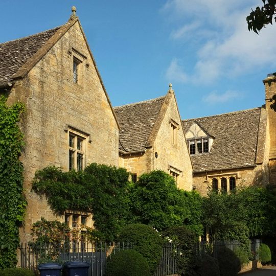 The Manor and Warne Cottage