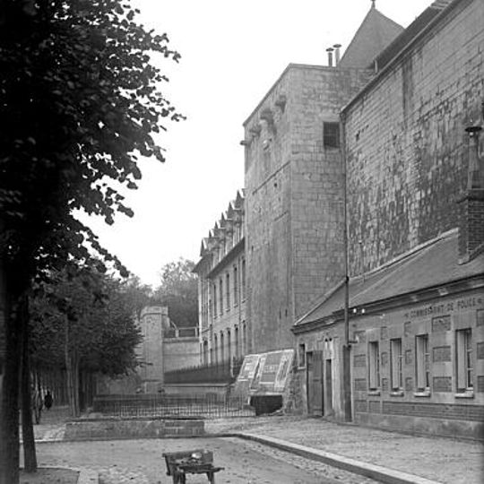 Fortifications de Caen