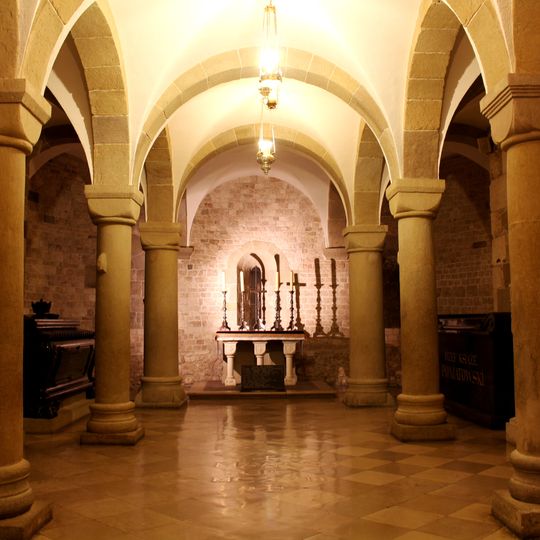 St. Leonard's Crypt