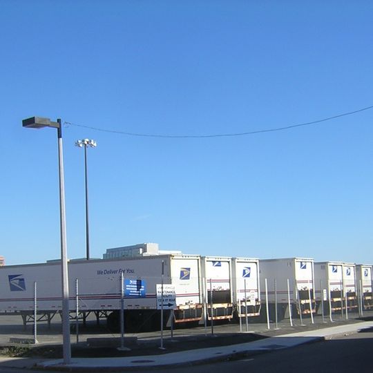 United States Post Office Garage