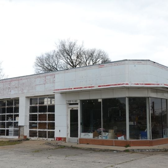 Esso Standard Oil Service Station