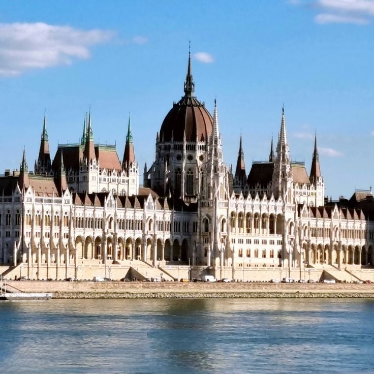 Будівля парламенту