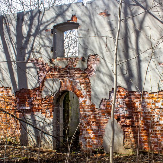 Каменный жилой дом