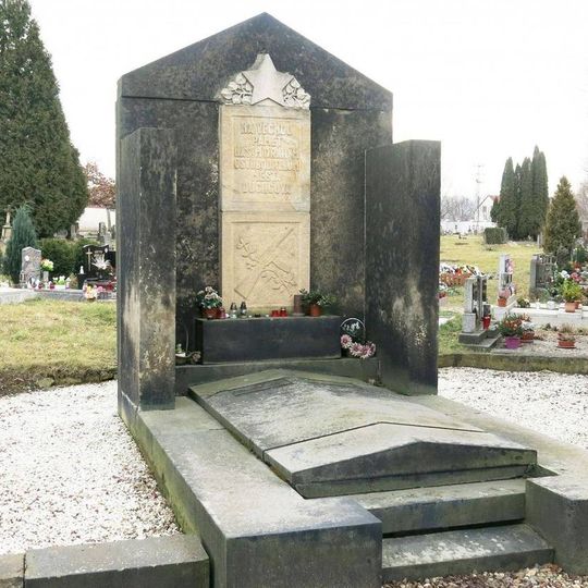 Pomník osvobození na hřbitově v Duchcově