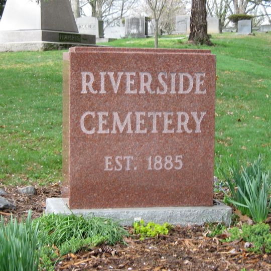 Riverside Cemetery