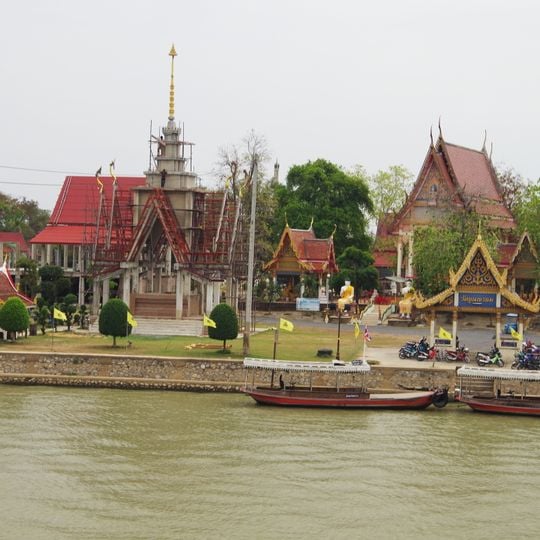 Wat Khun Phrom