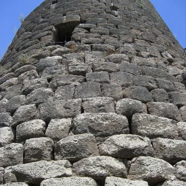 Besondere Orte Sardiniens für Geschichte und Natur