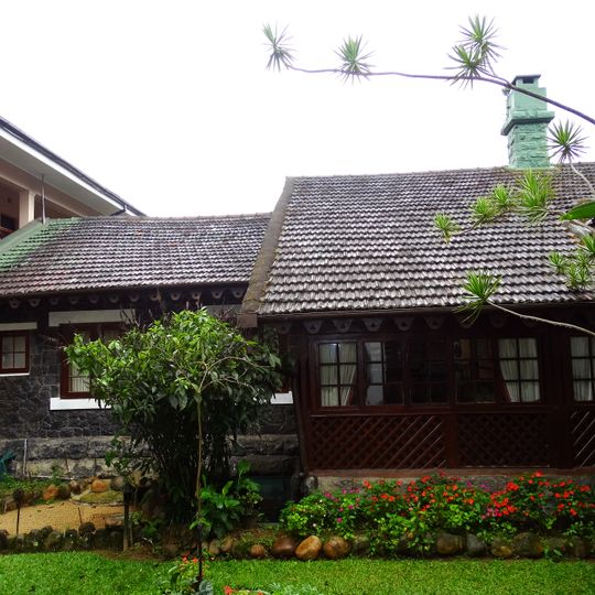 Bandarawela Hotel