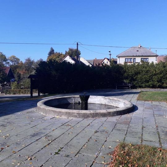 Kašna ve Štítném