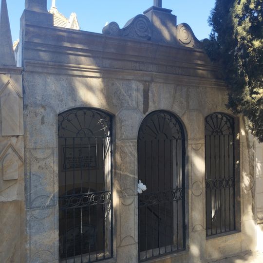 Panteón Valcárcel