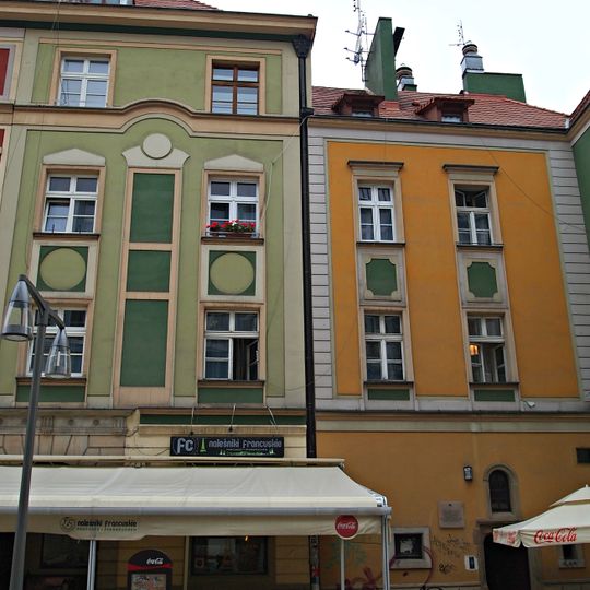 Kamienica przy ulicy Kuźniczej 60-62 we Wrocławiu