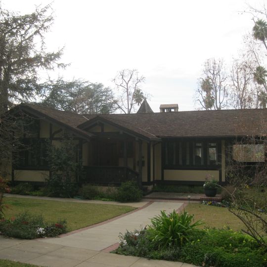 House at 574 Bellefontaine St.