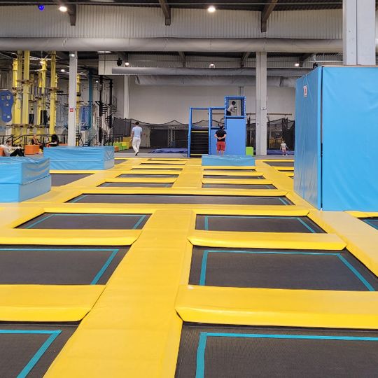 Trampoline Park Paris Sud Palaiseau