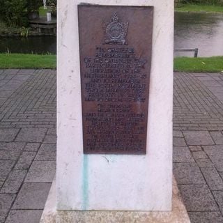 Monument op het Regiment Perthplein