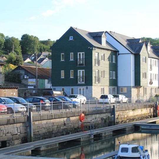 Quay Walls Of Inner Harbour