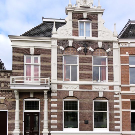 Herenhuis in de stijl van de Hollandse Neo-renaissance