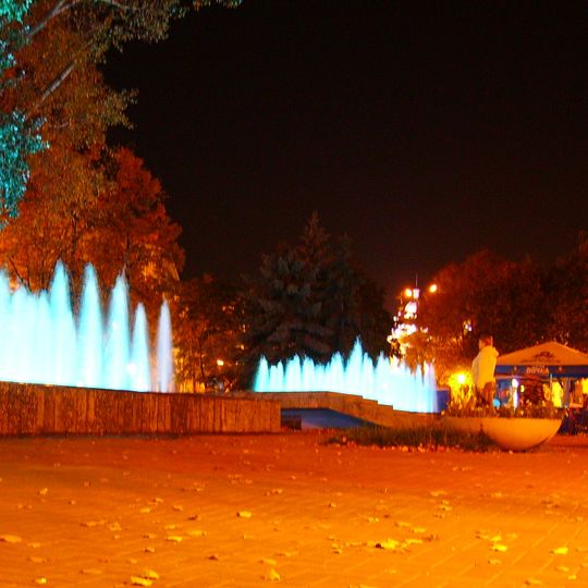 Фонтан на площади Маркина