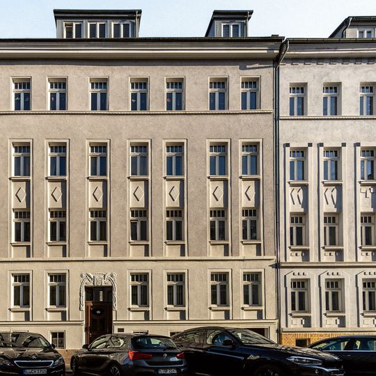 Etkar-André-Straße 26