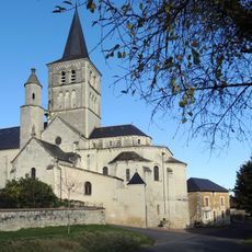 Collégiale Saint-Georges de Faye-la-Vineuse