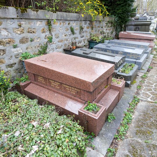 Grave of Renaud