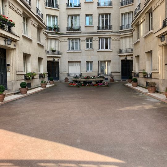 Square Gouvion-Saint-Cyr