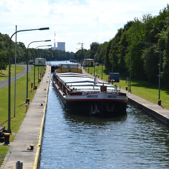 Schleuse Petershagen