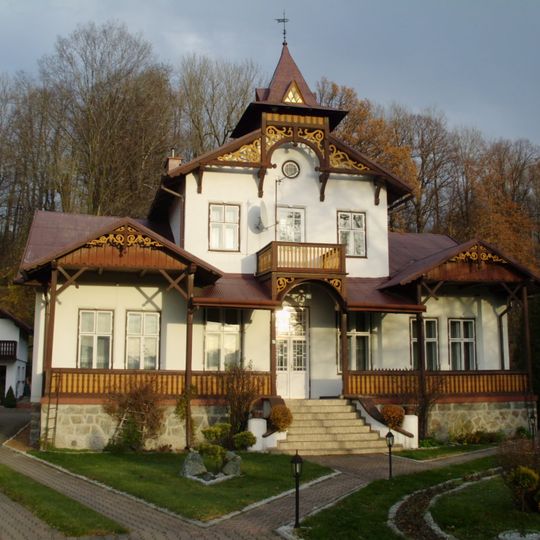 Willa w Żywcu, ul. Paderewskiego 14