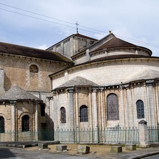 Kerk van Saint-Hilaire le Grand