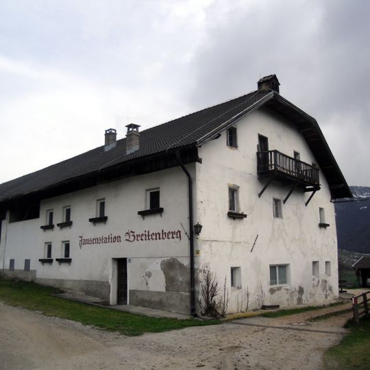 Breitenberger mit Kapelle in Stegen