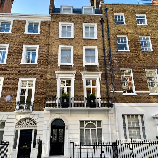 26, Queen Anne Street W1