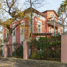 Villa Friedensstraße 6