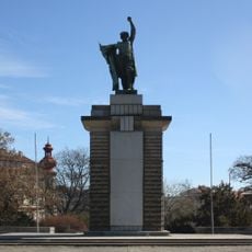 Red Army Memorial, Moravské náměstí