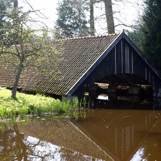 Kasteel Duivenvoorde: Botenhuis