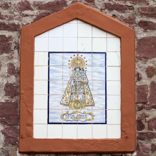 Retablo cerámico del Corazón de Jesús