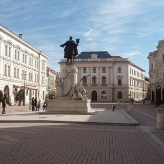 Klauzál Square