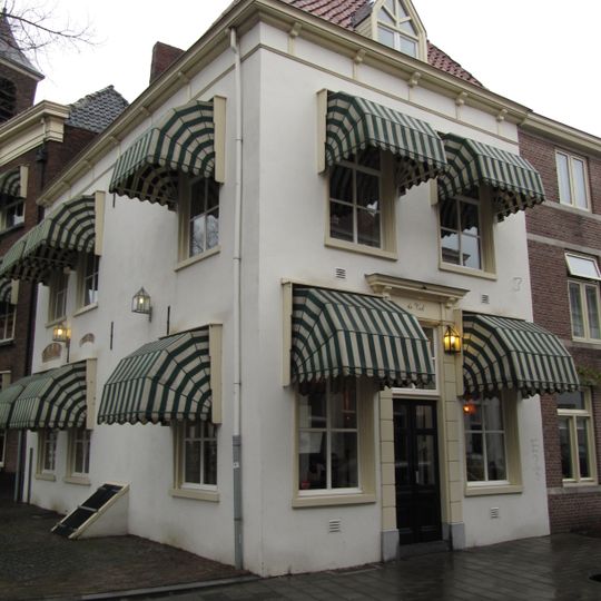 Rijkebuurtstraat 32, Bergen op Zoom