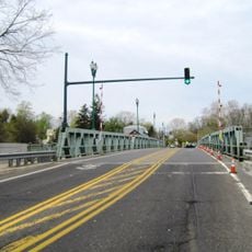 Riverside–Delanco Bridge