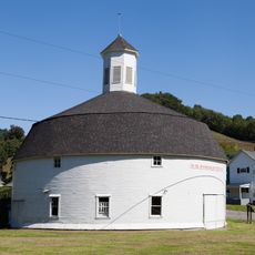 Hamilton Round Barn