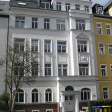 Mietshaus in geschlossener Bebauung Cranachstraße 6