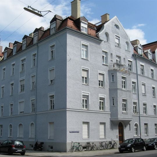 Mietshaus