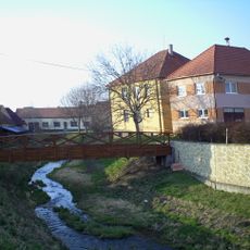 Footbridge over the Nivnička in Suchá Loz nearby the fire station