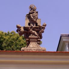 Sousoší Madony v Golčově Jeníkově